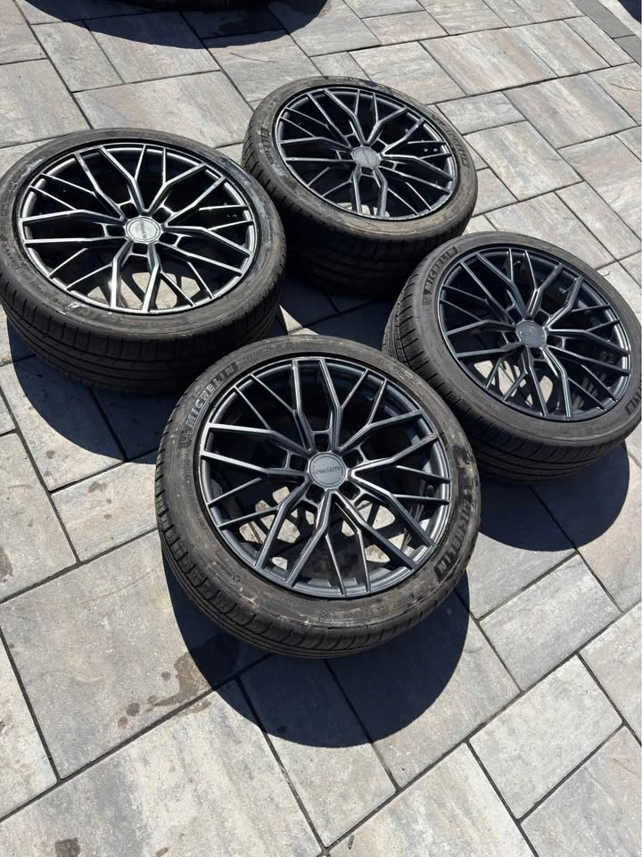 235/40/18 Michelin Pilot Sport Tires (On Rim) - photo 3