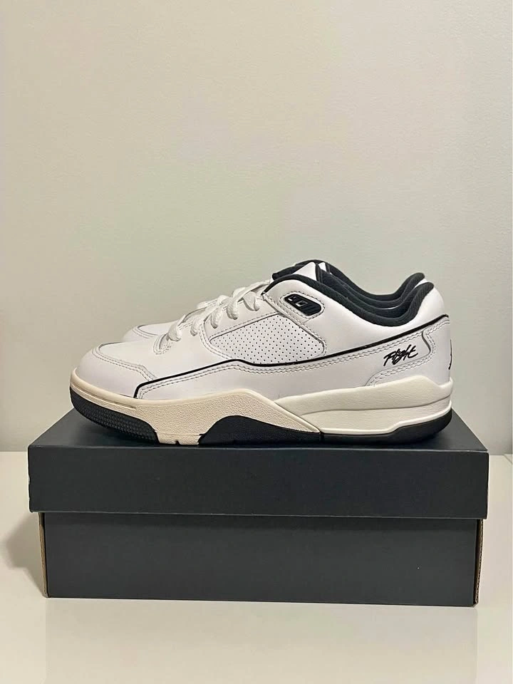 Air Jordan Flight Court GS  – Brand New w/ Box