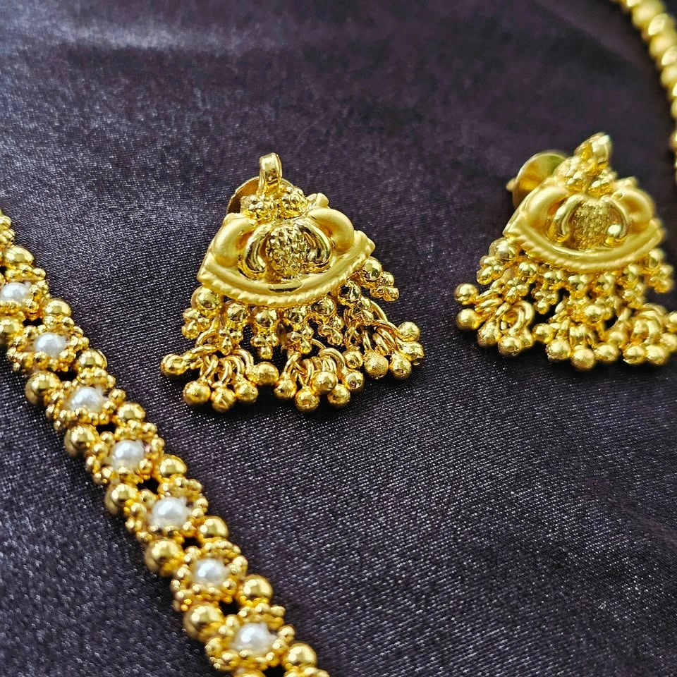 Vintage Indian Gold Tone Temple Necklace Jhumka Earrings Bridal - photo 5