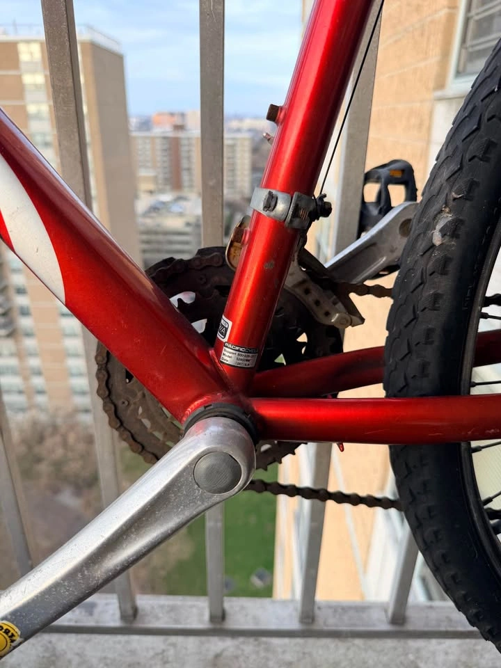 Schwinn Sidewinder Mountain Bike - Needs New inner tube - photo 3