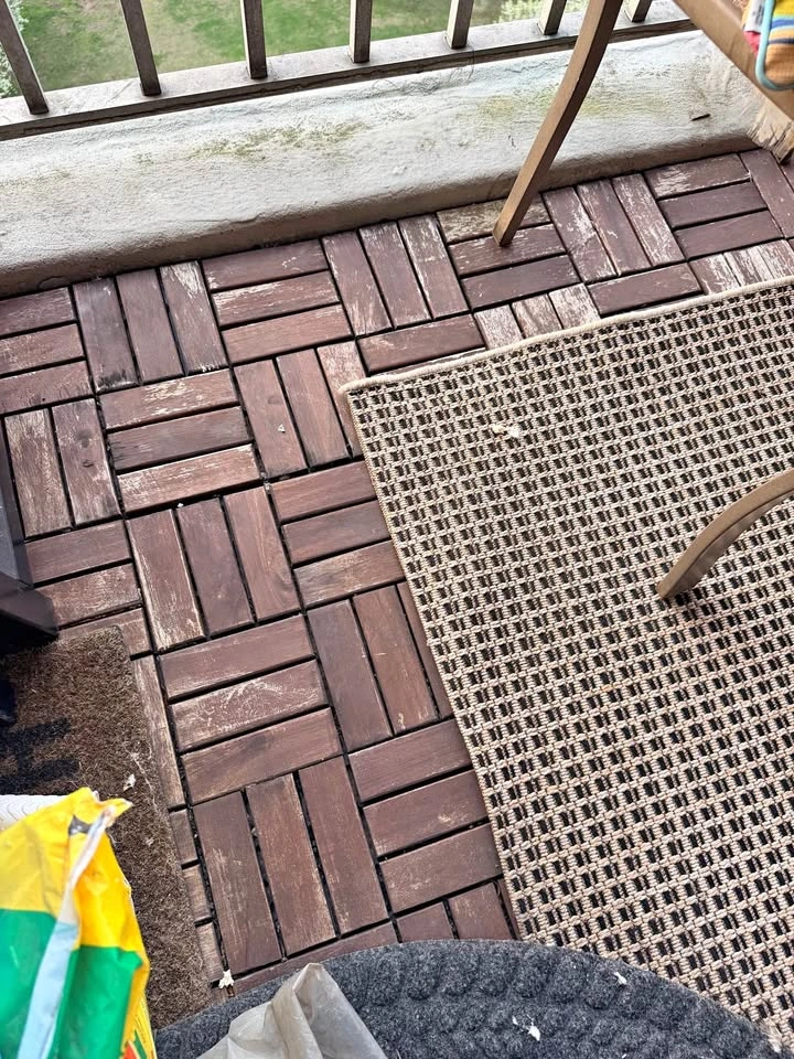 Interlocking Wood Deck Tiles