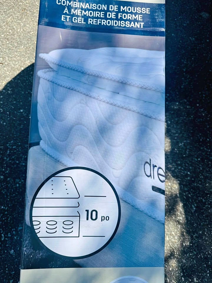 dreamzzz 10 inch Gel Memory Foam Mattress