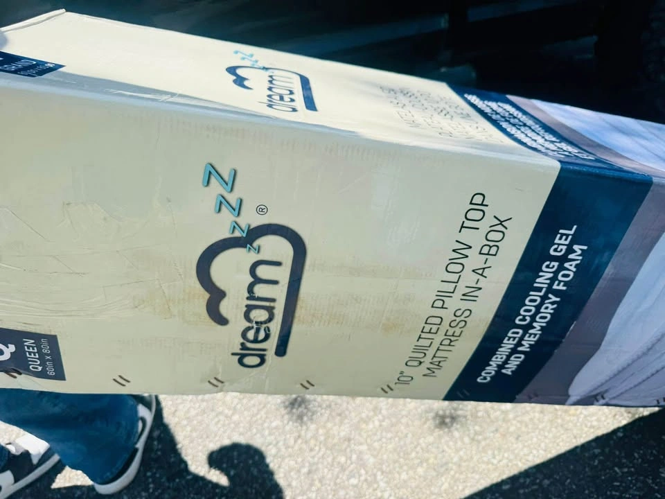 Queen Size Dreamzzz Mattress - New - photo 5