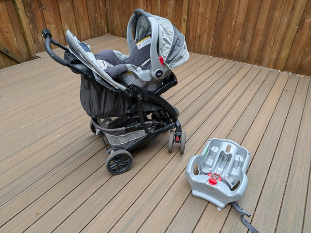 Graco Stroller with car seat and base - $80 - photo 2