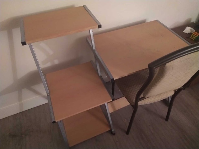 Study Desk - photo 2