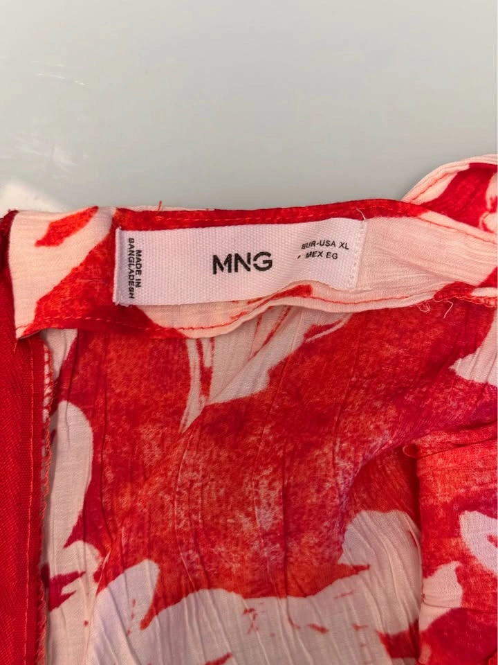 Mango Red & White Floral Wide Leg Jumpsuit XL Textured V-Neck - photo 2