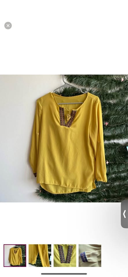 Zara blouse - V neck with details - size M