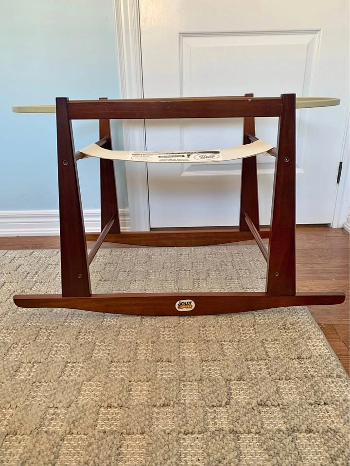 Jolly Jumper Bassinet Rocker
