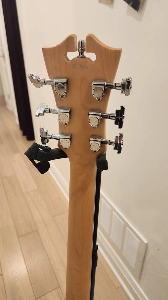 $1200 D’Angelico Premier Atlantic Electric Guitar – Black - photo 5