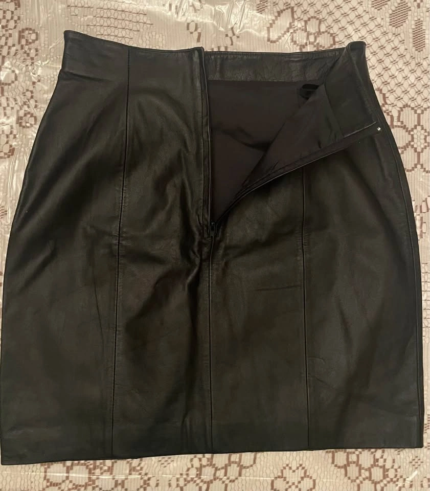 Ladies leather skirt - photo 3