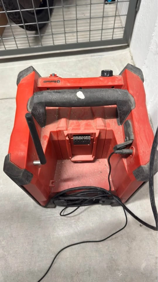 Hilti Bluetooth Radio - photo 5