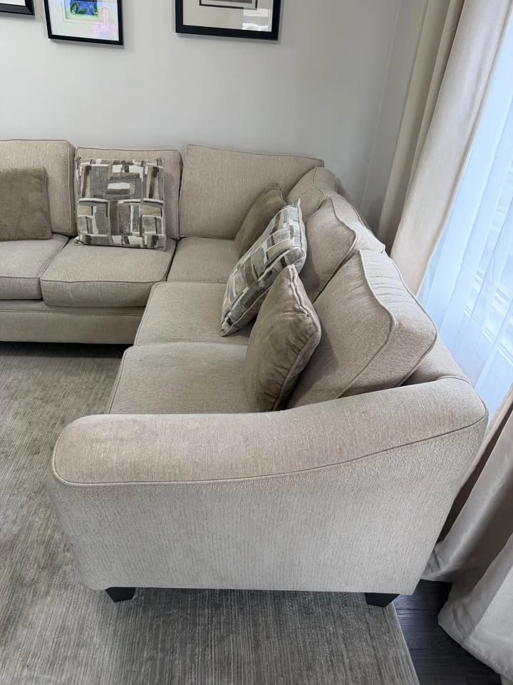L shaped Sofa - photo 3