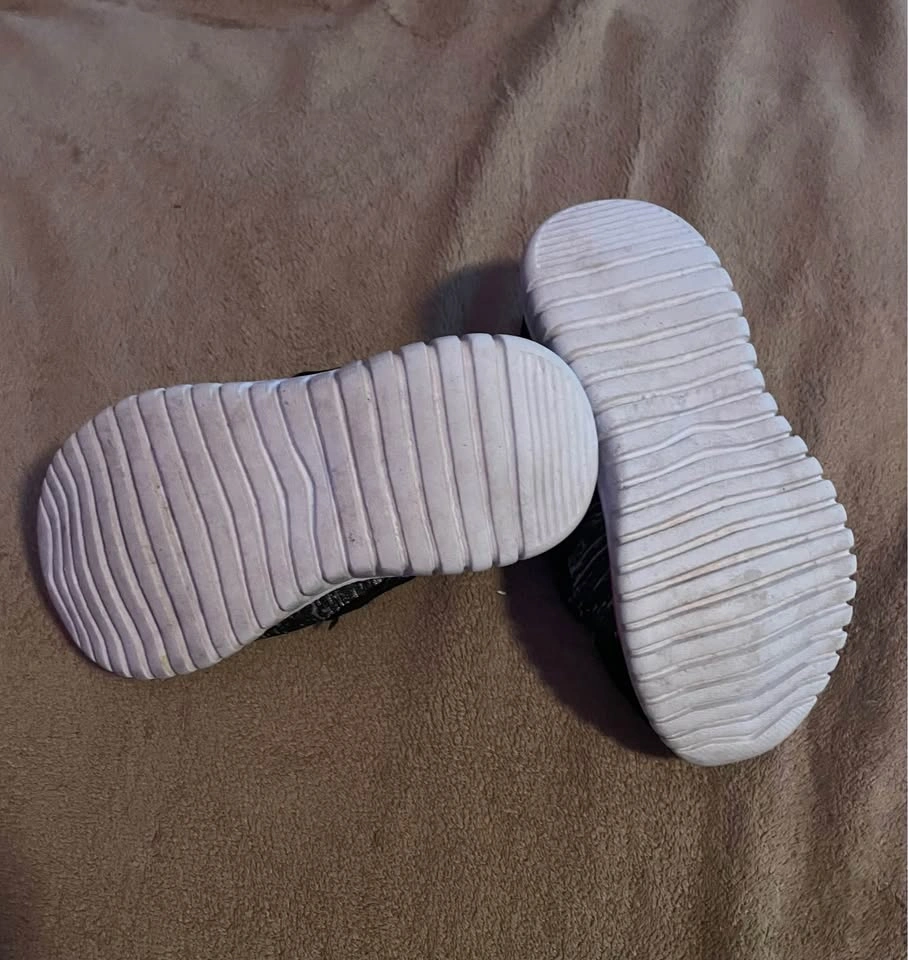 Girls/Toddler Running Shoes Size 5 - photo 3