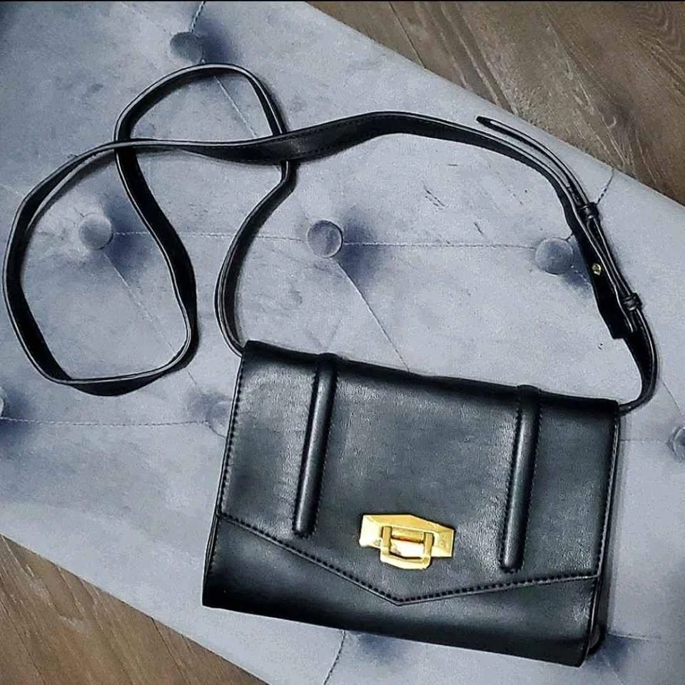 Forever 21 Faux Leather Crossbody Bag