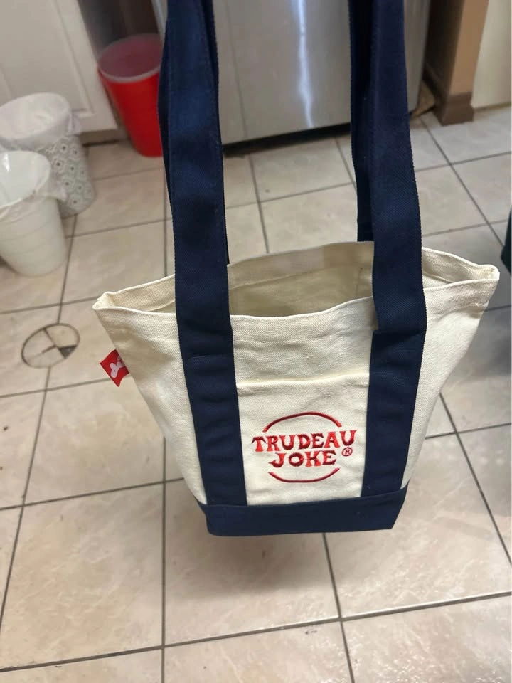 Trudeau Joke Tote Bag - photo 2