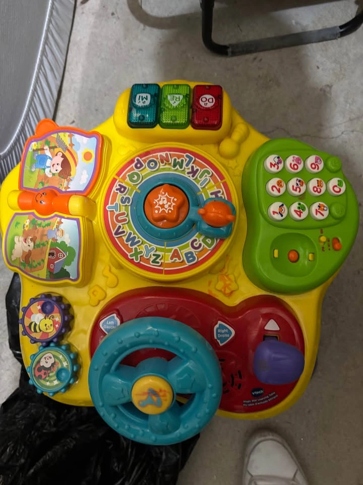 VTech Activity Table Kids Toy - photo 3