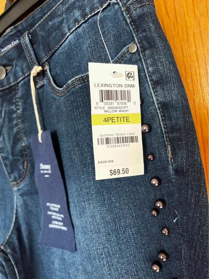 Charter Club Dark Blue Straight-Leg Jeans w/ Stud Detail Size 4P - photo 3