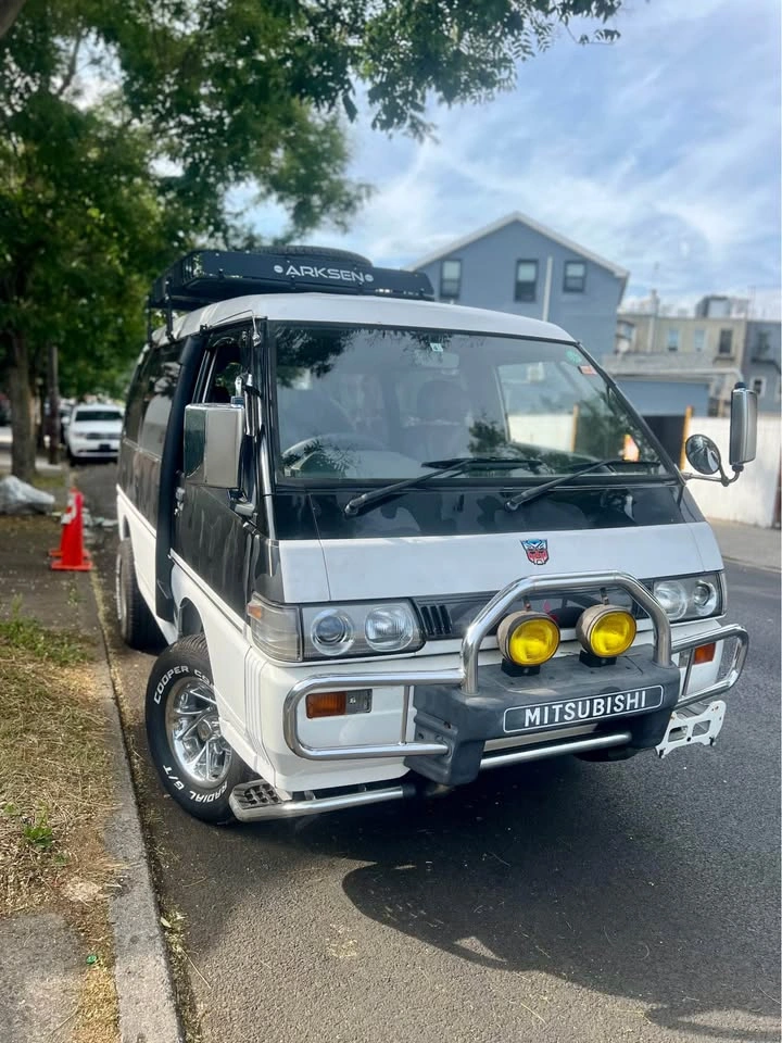 1997 Mitsubishi Delica Star Wagon L300 4x4