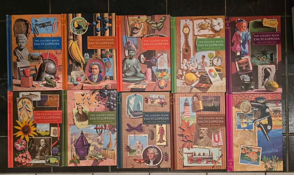 Vintage 1959 Golden Book Encyclopedia Set - 16 Volumes - photo 4