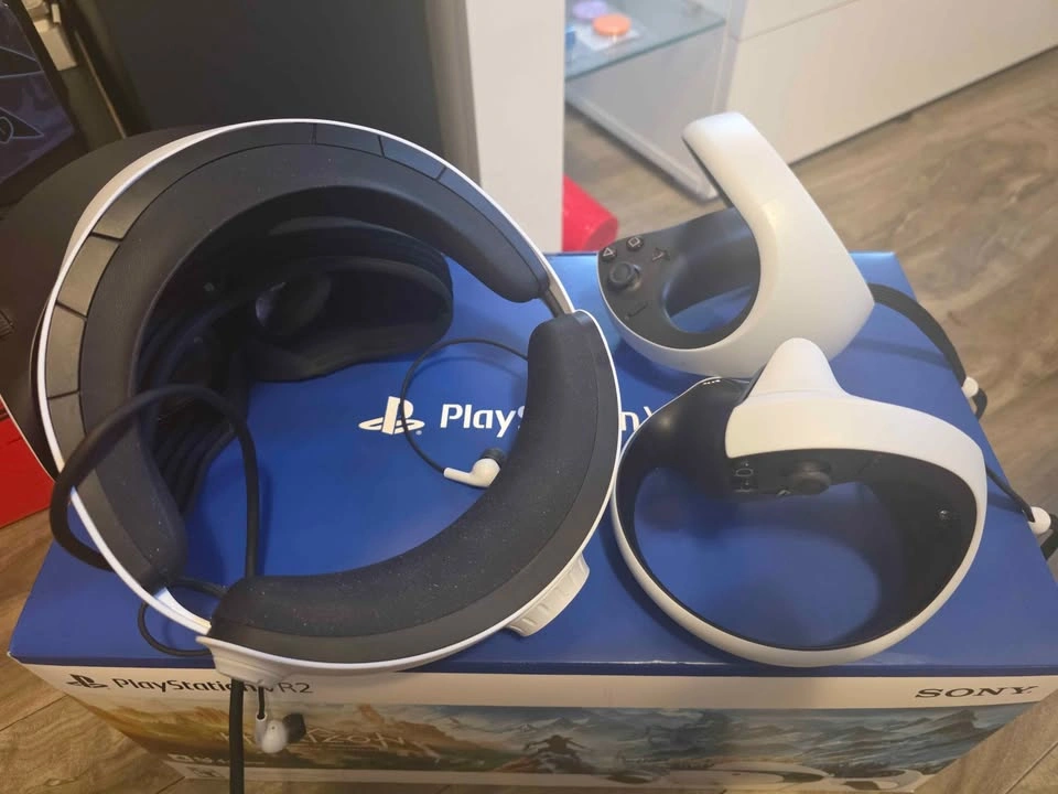 PlayStation VR2 Horizon Call of the Mountain Bundle with box - photo 2