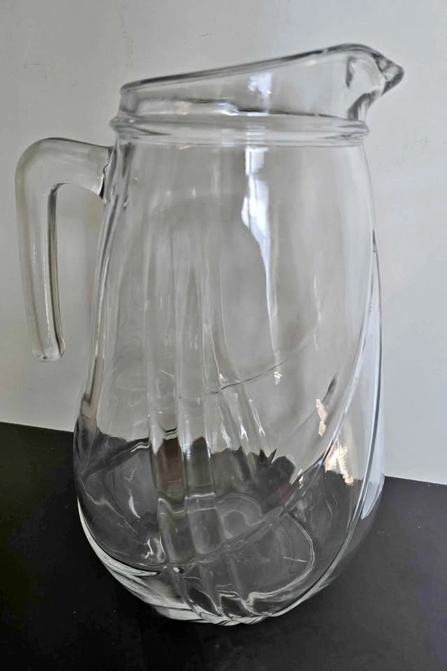 Mikasa Italian Countryside Glass Pitcher - Clear Swirl