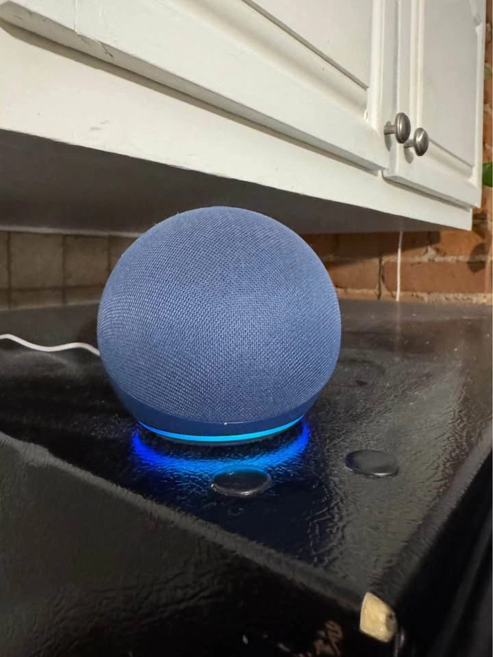 3 x Amazon Echo Dot 4th Gen Light Blue/Grey - photo 4