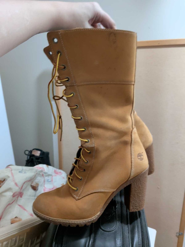 Size 8 Timberland Boots