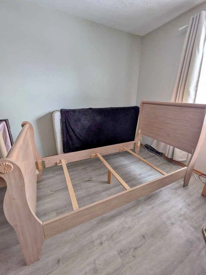 Twin Wood Sleigh Bed Frame