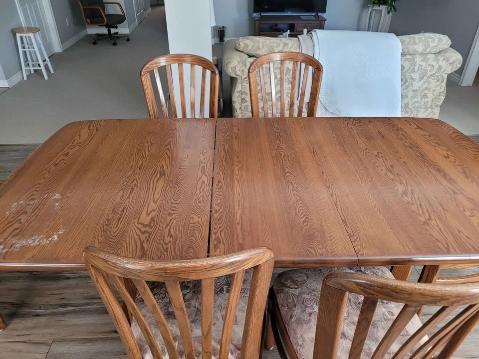 Solid dark wood kitchen table and 6 chairs - photo 4