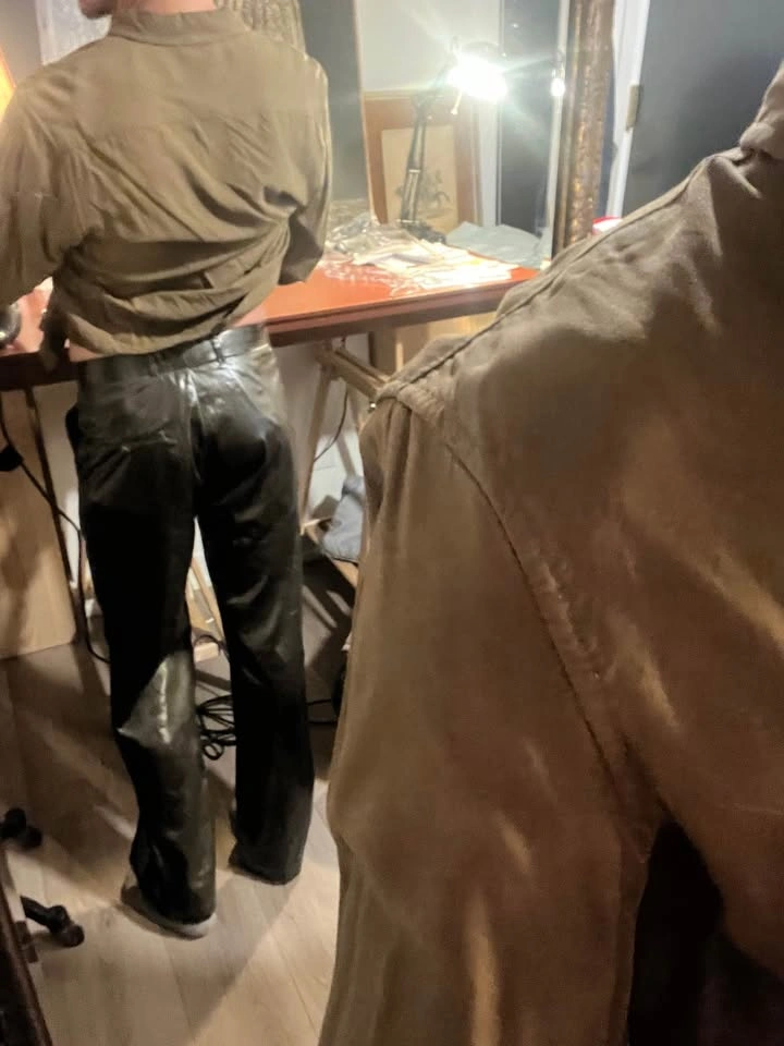 Martine Rose Men's Shiny Olive Green Trousers - photo 2