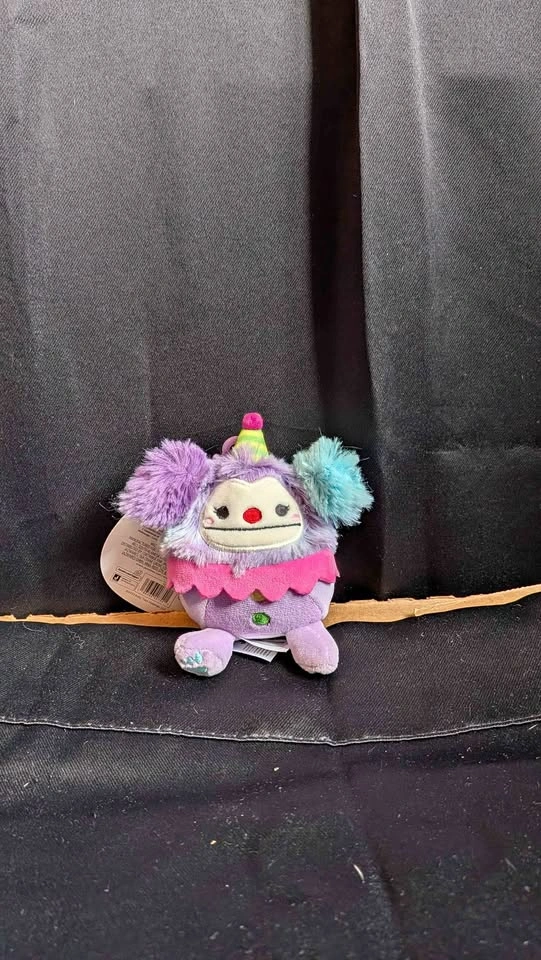 Squishmallow Keychain - Clown Bigfoot (Yekaterina)