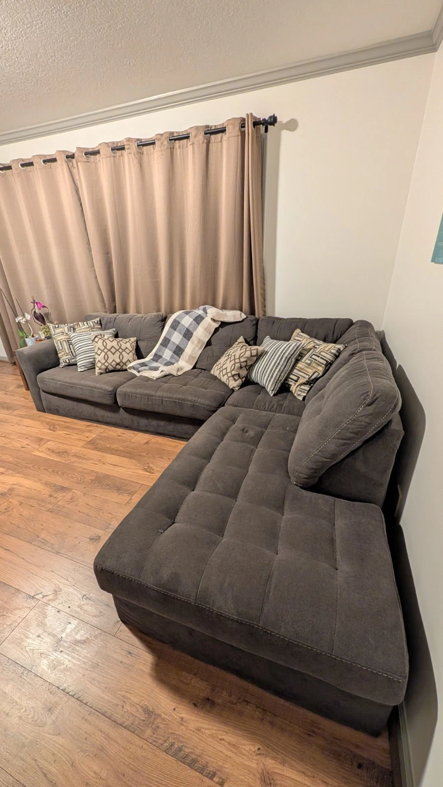 Dark Gray Sectional Sofa, 5-Seater, Classic Round Arms - photo 2