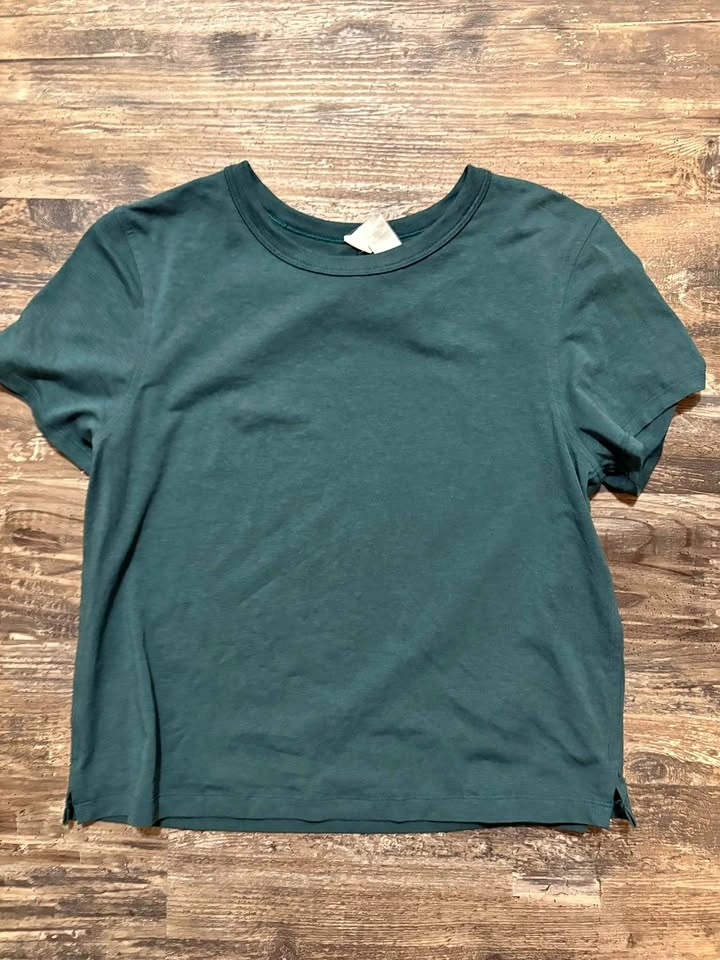 Lululemon athletic T-shirt