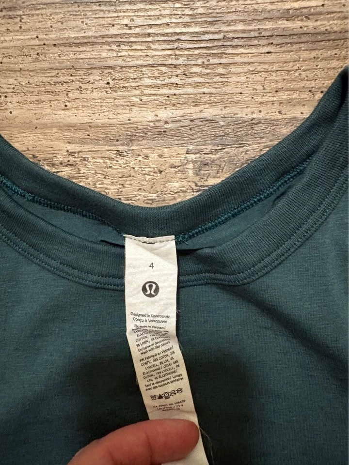 Lululemon athletic T-shirt - photo 2