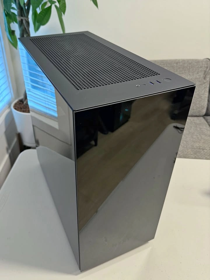 NZXT H7 ELITE PC Case - NO RGB CONTROLLER