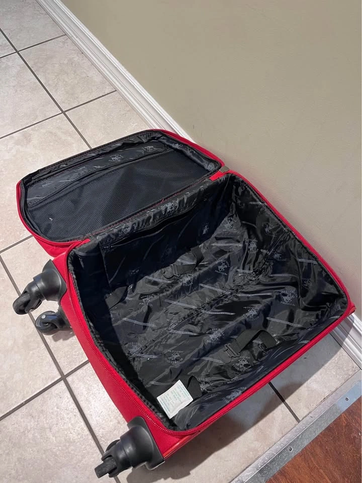 Beverly Hills Polo Club Carry On Luggage - photo 2