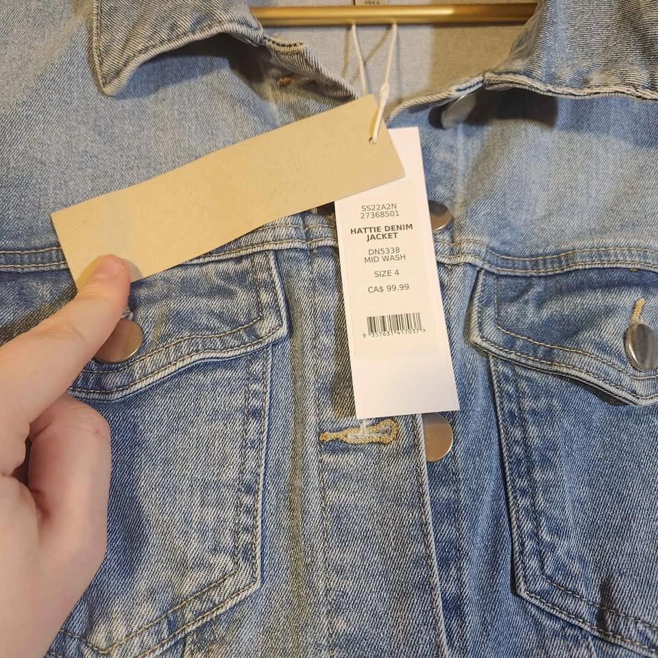 NWT Ever New Hattie Denim Jacket light wash size USA 4 - photo 3