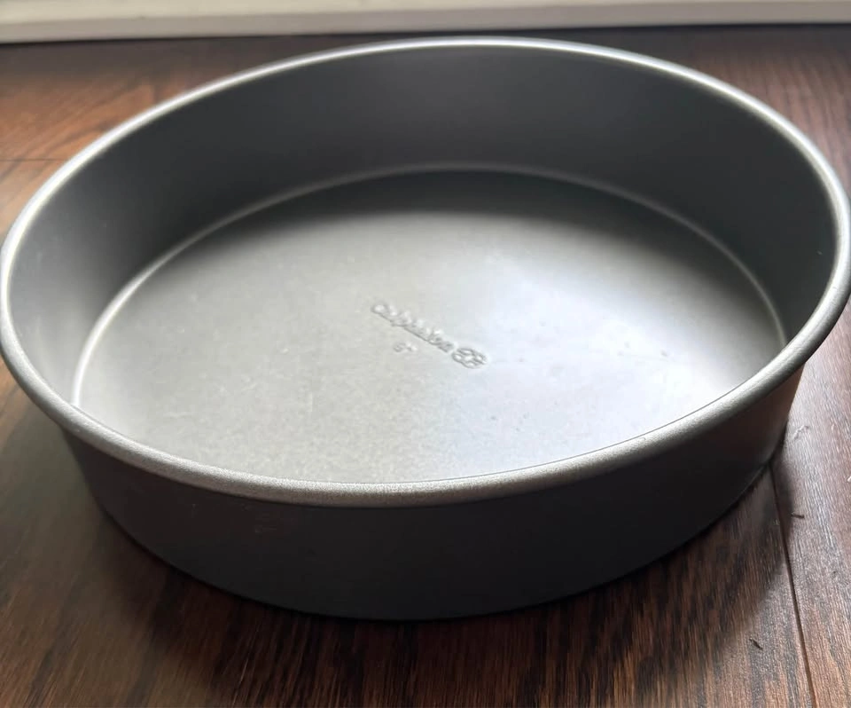 Calphalon Nonstick Round Cake Pan 9-inch - photo 4