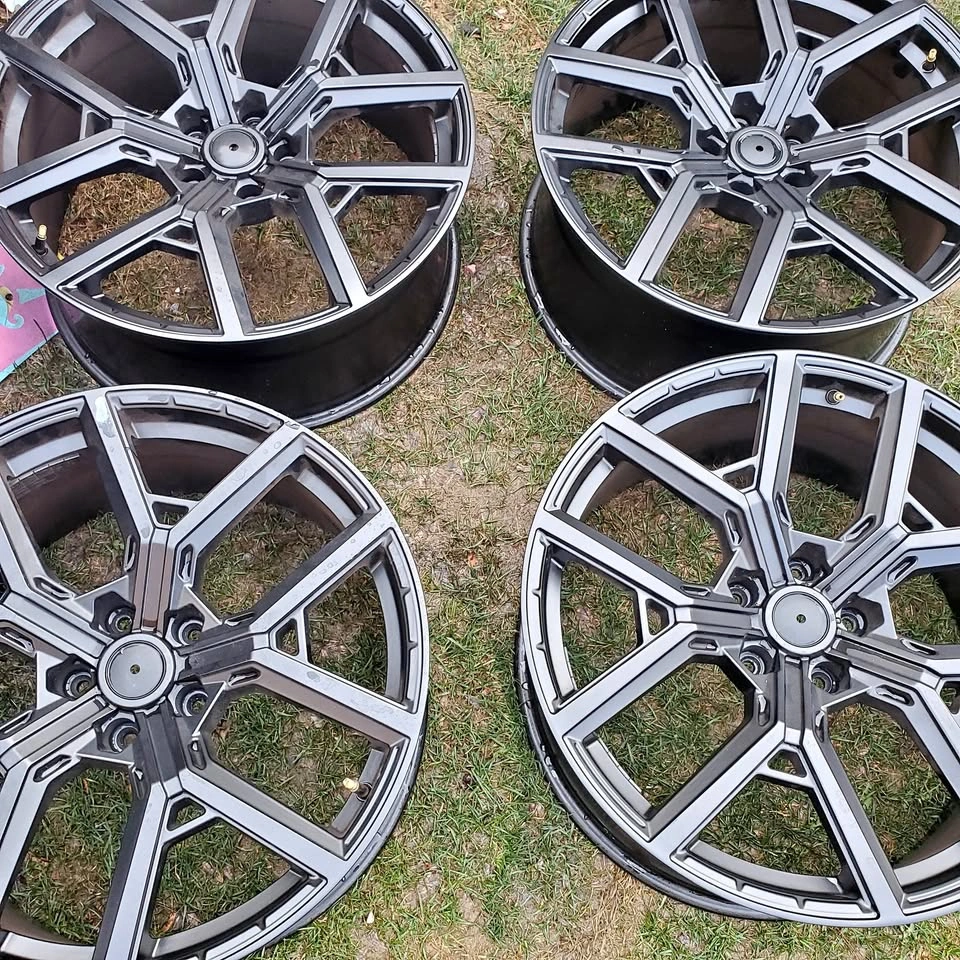 22 inch Black Alloy Rims 5x130 - Good Condition