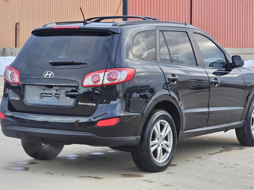 2010 Hyundai Santa Fe SE Ultimate Sport Utility 4D - photo 4