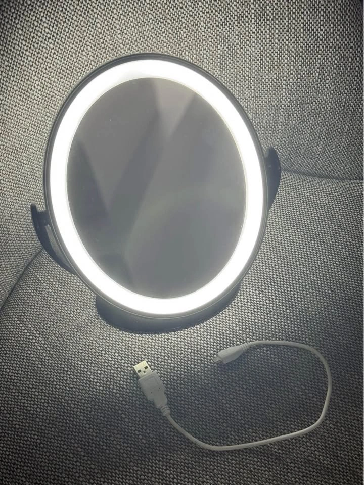 Lighted Makeup Vanity Mirror 1x/7x Magnification - photo 2