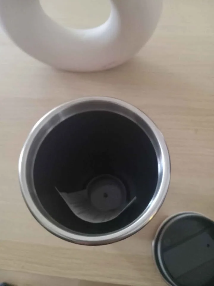 Stainless Steel Red Travel Mug - photo 3