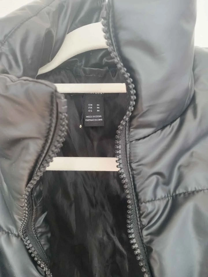 Black Cropped Puffer Vest M - photo 2