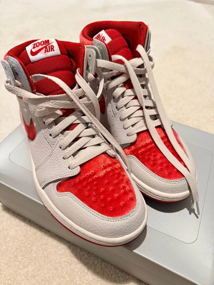 Jordan’s 1 Valentine’s Day edition