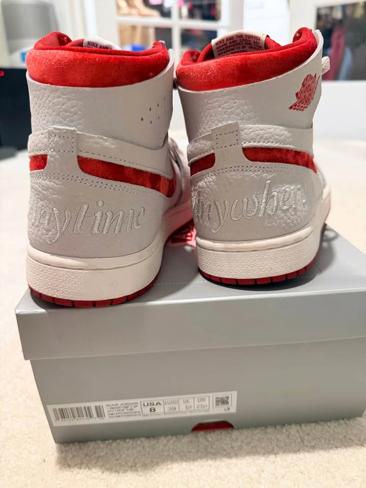 Jordan’s 1 Valentine’s Day edition - photo 2