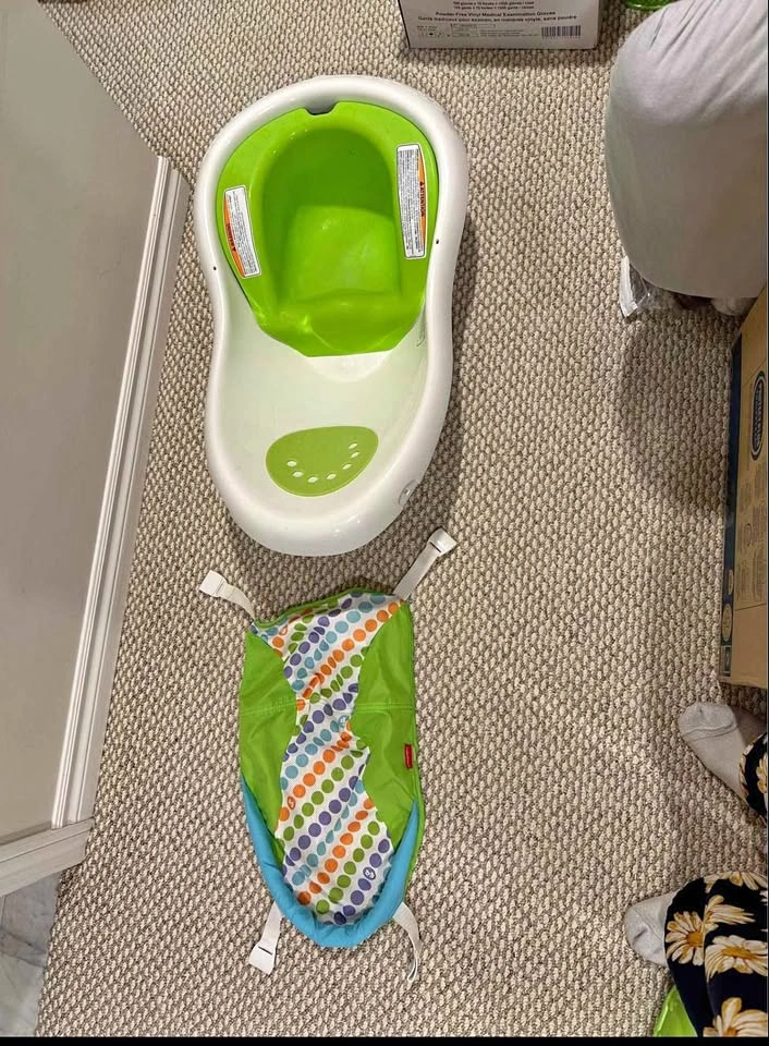 Fisher Price 4-in-1 Bathtub