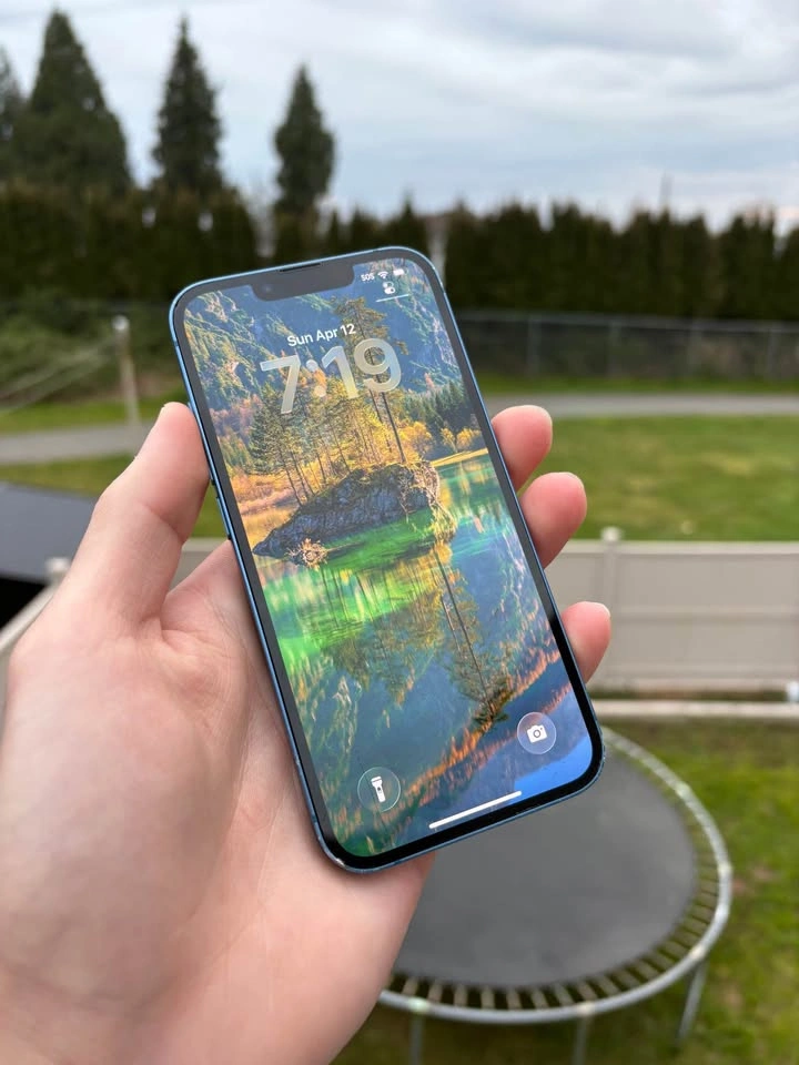 iPhone 13 128GB Blue – 74% Battery | Priced to Sell - photo 5