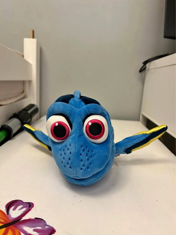 Disney Dory 12 1/2 inch