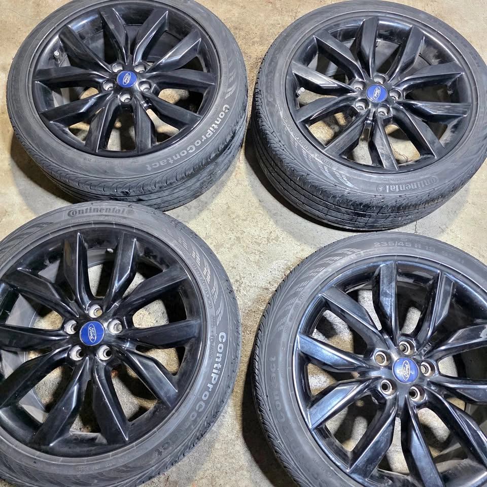 19 inch Ford OEM Alloy Rims 5x108