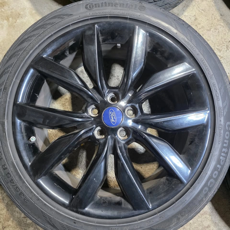 19 inch Ford OEM Alloy Rims 5x108 - photo 2